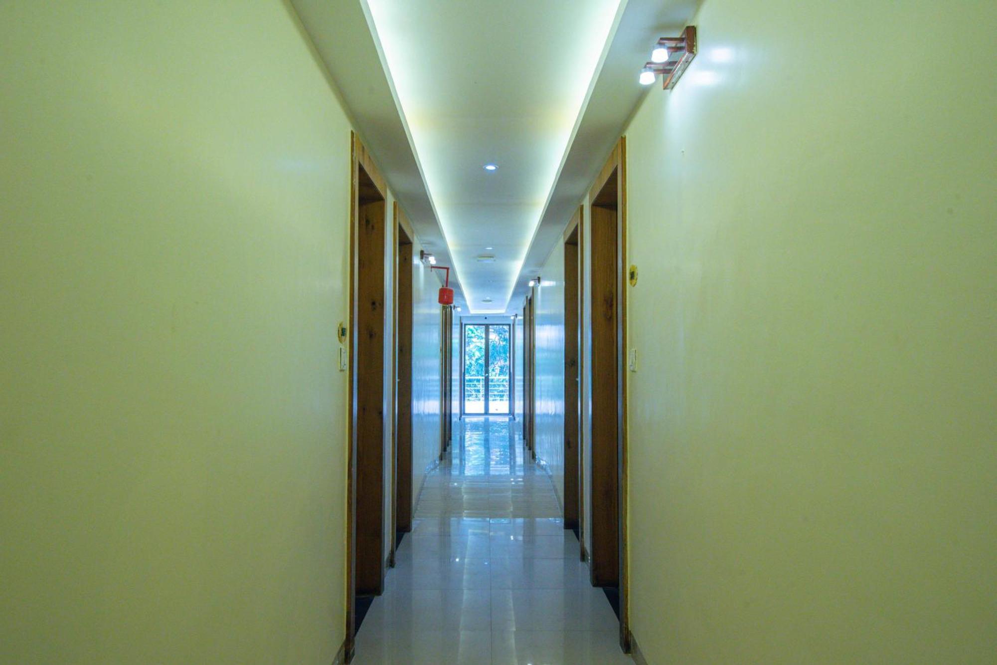 Treebo Anam International Hotel Bombay Eksteriør billede